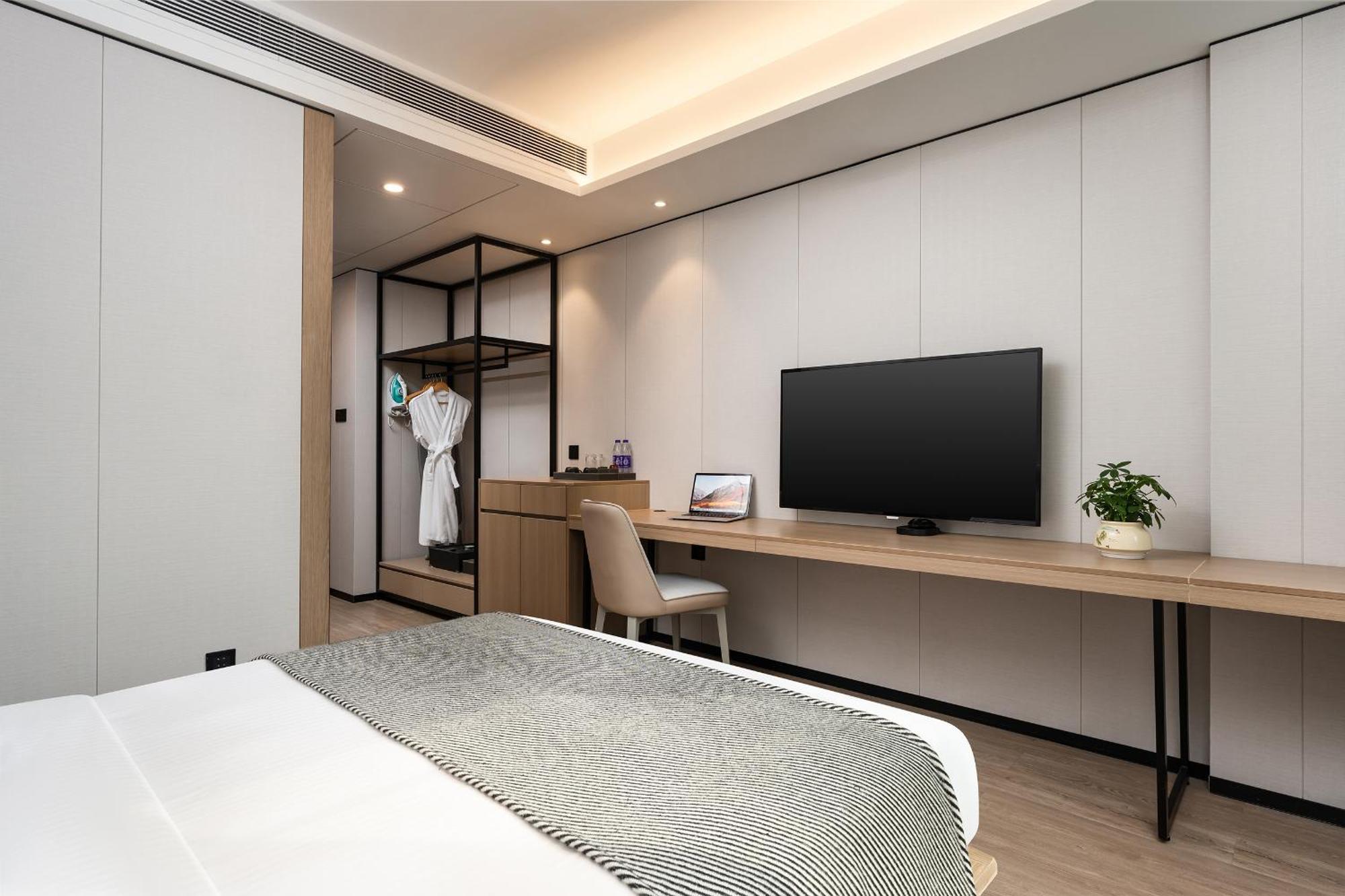 Cm Serviced Apartment Shenzhen Dongmen Exterior photo